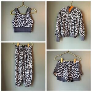 Molo Blue Leopard Print four piece‎ set
